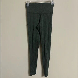 Aerie Chill Play Move Size XS Green Heather Leggings
